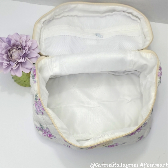 Floral Quilted 👝 3 pc XL Cosmetic Bag Set Travel Toiletry Makeup Organizer NWT - Picture 14 of 15